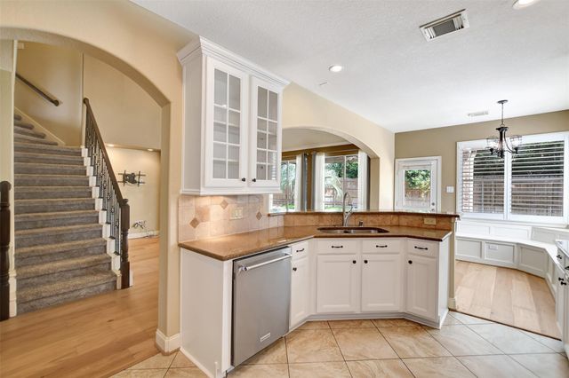 79 N Frontera Circle, The Woodlands, TX 77382