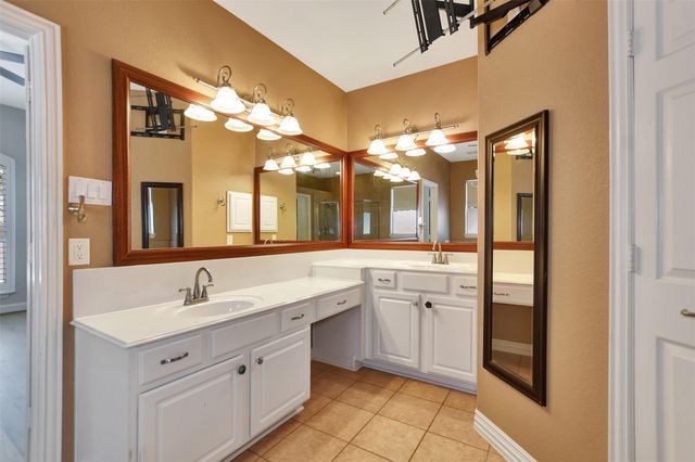 79 N Frontera Circle, The Woodlands, TX 77382