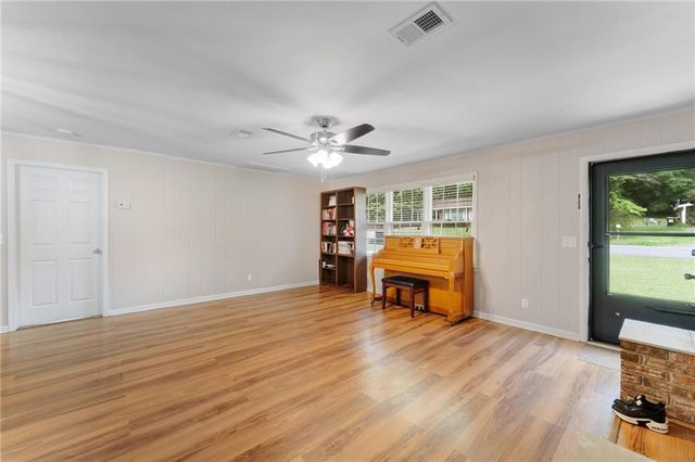 10 Shadow Lane, Cartersville, GA 30120