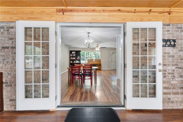 10 Shadow Lane, Cartersville, GA 30120