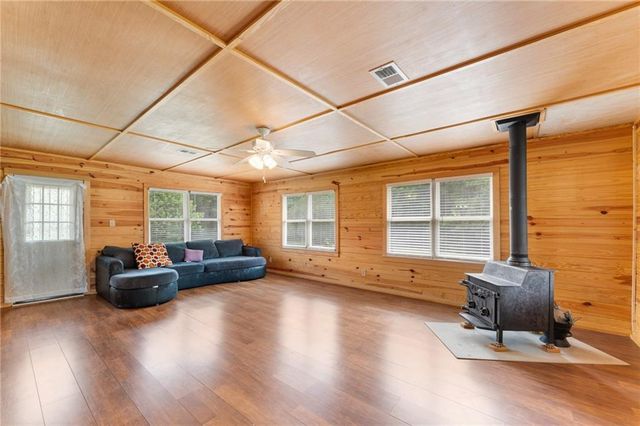 10 Shadow Lane, Cartersville, GA 30120