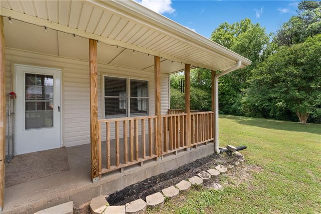 10 Shadow Lane, Cartersville, GA 30120