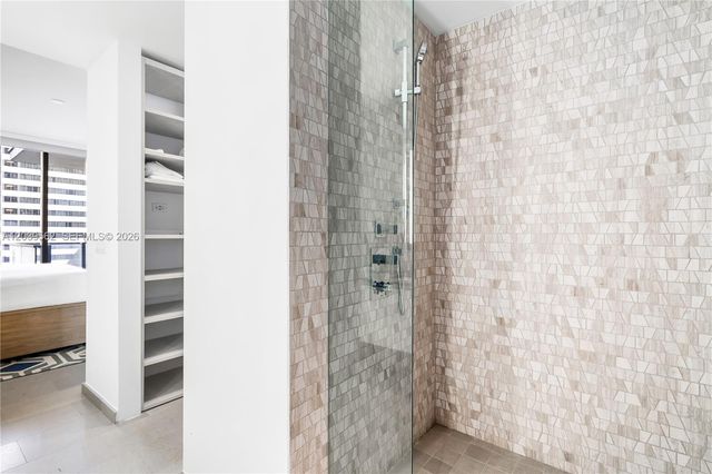 88 SW 7th Street 1006, Miami, FL 33130