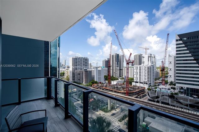 88 SW 7th Street 1006, Miami, FL 33130