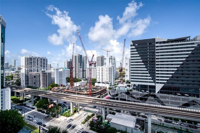 88 SW 7th Street 1006, Miami, FL 33130