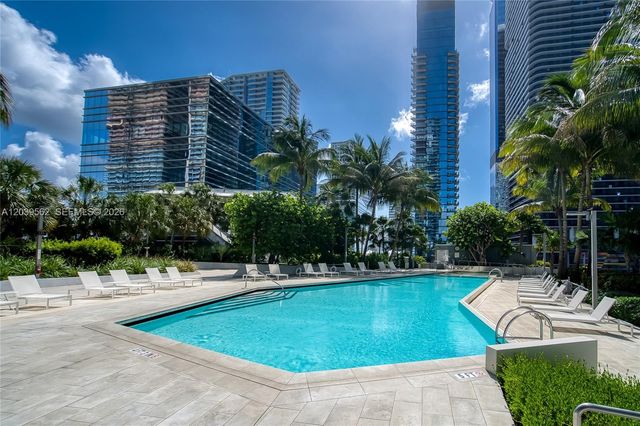 88 SW 7th Street 1006, Miami, FL 33130