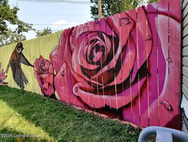 923 E Chestnut St, Louisville, KY 40204