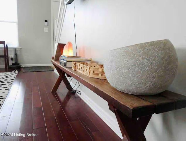 923 E Chestnut St, Louisville, KY 40204