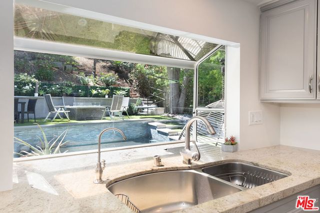 3740 Montuso Place, Encino, CA 91436