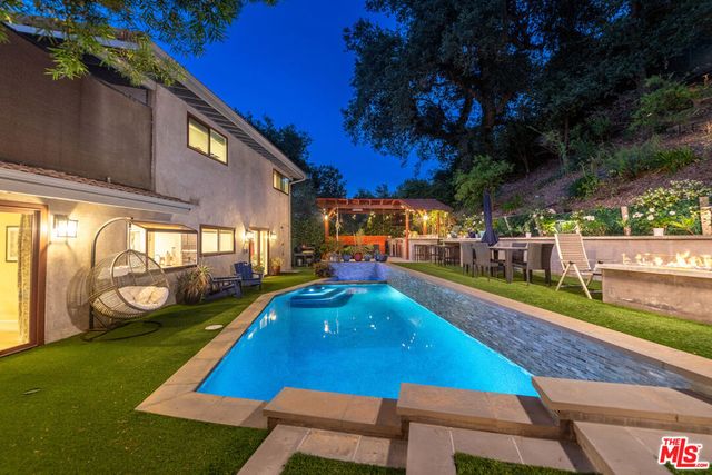 3740 Montuso Place, Encino, CA 91436