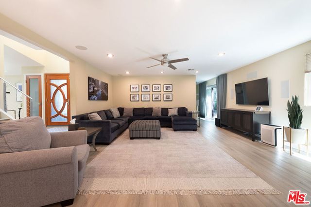 3740 Montuso Place, Encino, CA 91436