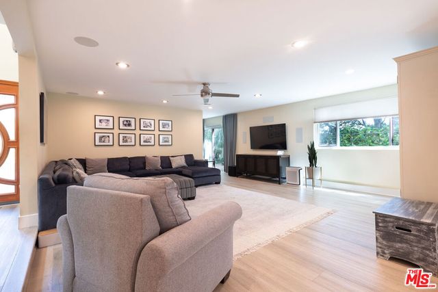 3740 Montuso Place, Encino, CA 91436