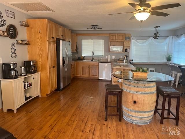 15198 Harbor Ln, Clearlake, CA 95422