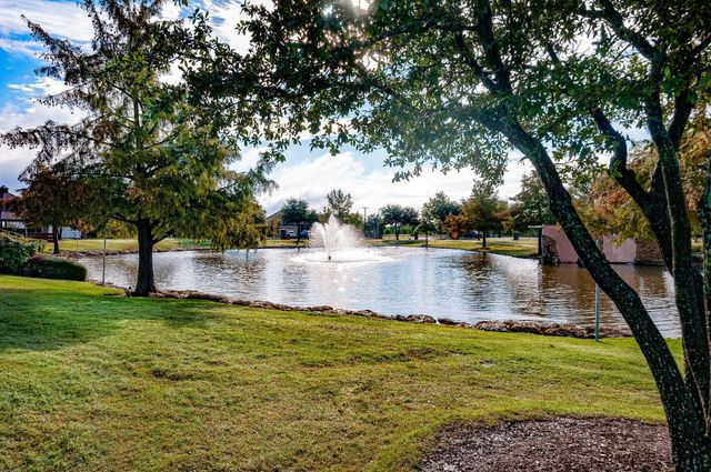 324 Red Rock Trail, Haslet, TX 76052