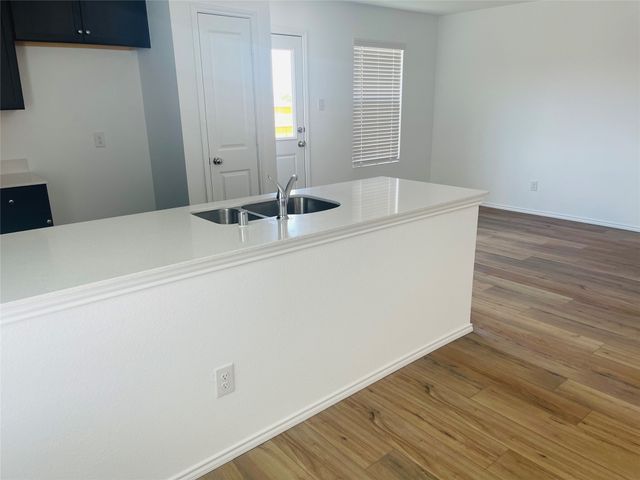 324 Red Rock Trail, Haslet, TX 76052