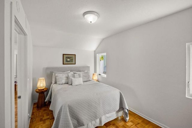 418 Fountain Avenue, Pacific Grove, CA 93950