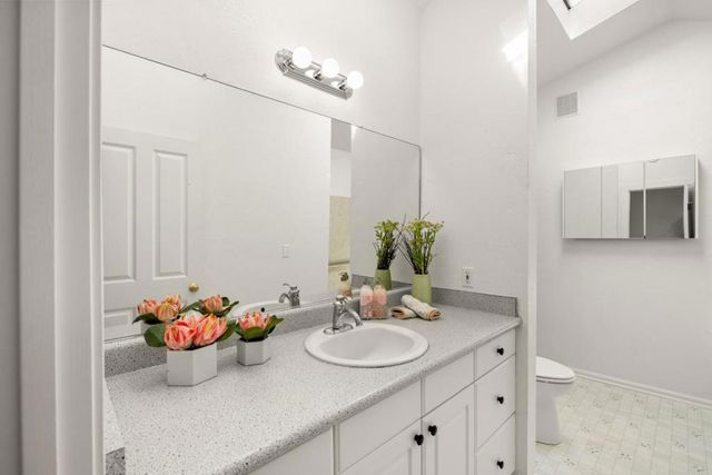 418 Fountain Avenue, Pacific Grove, CA 93950