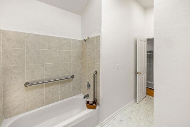 418 Fountain Avenue, Pacific Grove, CA 93950