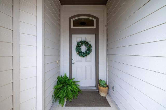 219 Noddy RD, Buda, TX 78610