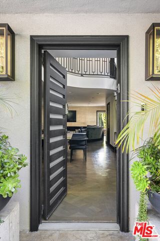459 N Croft Avenue, Los Angeles, CA 90048