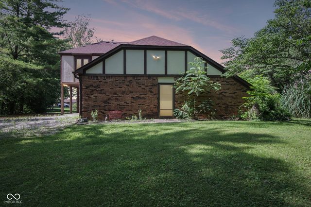 9535 E Southport Road, Indianapolis, IN 46259