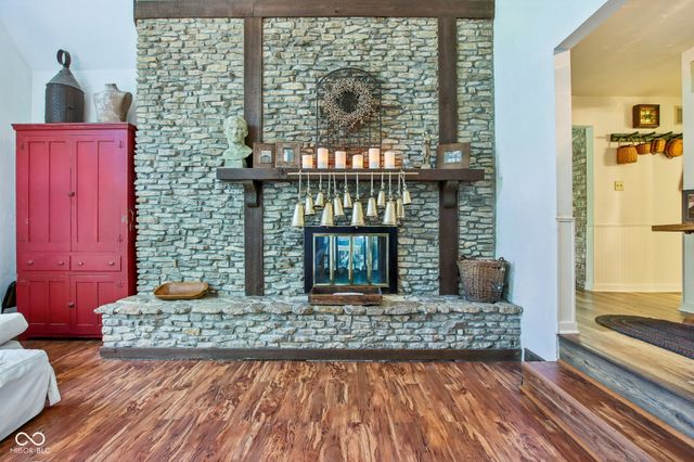 9535 E Southport Road, Indianapolis, IN 46259