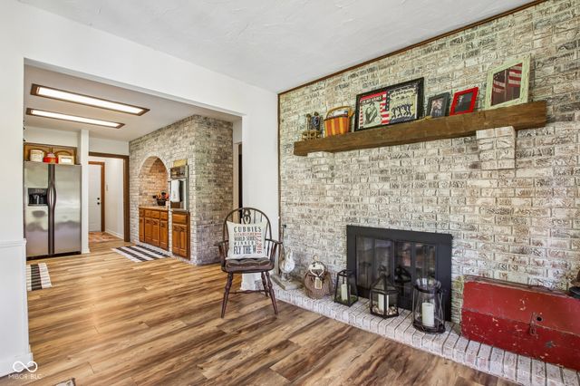 9535 E Southport Road, Indianapolis, IN 46259