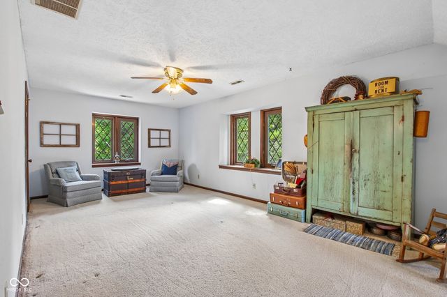 9535 E Southport Road, Indianapolis, IN 46259