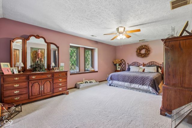 9535 E Southport Road, Indianapolis, IN 46259