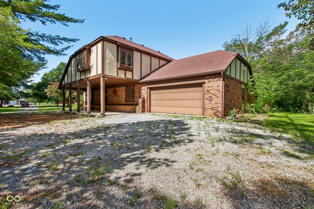 9535 E Southport Road, Indianapolis, IN 46259