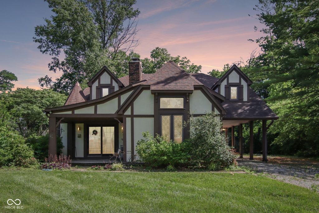 9535 E Southport Road, Indianapolis, IN 46259