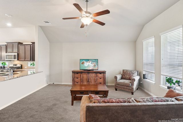 3142 Magnolia, New Braunfels, TX 78130