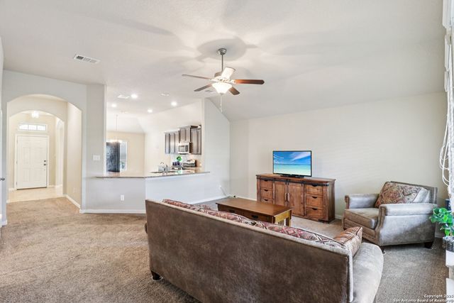 3142 Magnolia, New Braunfels, TX 78130