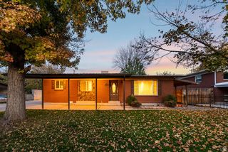 9285 S SNEDDON DR, Sandy, UT 84070