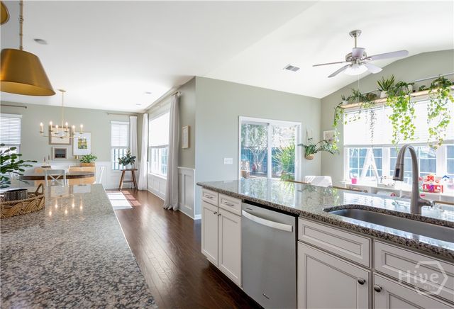 20 Smoke Rise Road, Richmond Hill, GA 31324