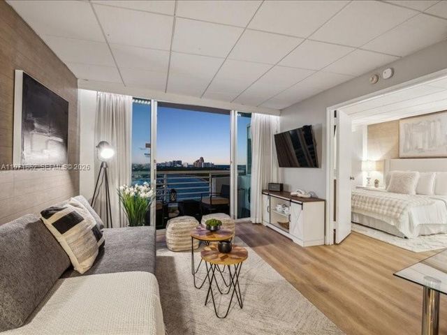 2670 E Sunrise Blvd 1428, Fort Lauderdale, FL 33304