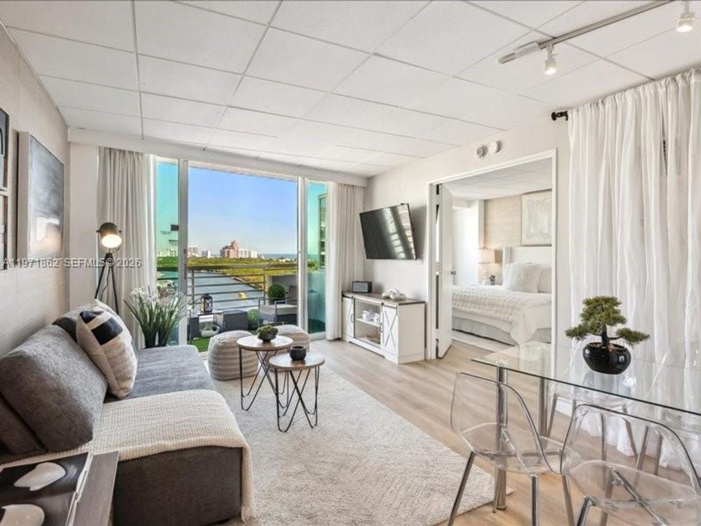 2670 E Sunrise Blvd 1428, Fort Lauderdale, FL 33304