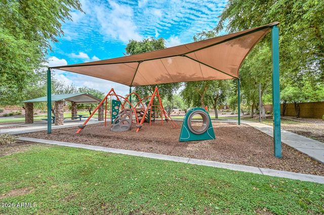 18373 W SELLS Drive, Goodyear, AZ 85395