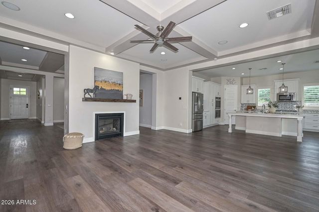 18373 W SELLS Drive, Goodyear, AZ 85395