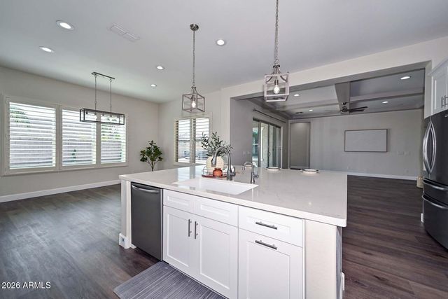 18373 W SELLS Drive, Goodyear, AZ 85395