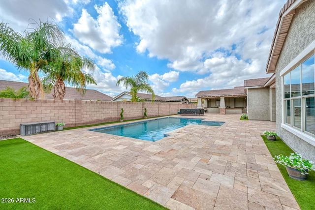 18373 W SELLS Drive, Goodyear, AZ 85395