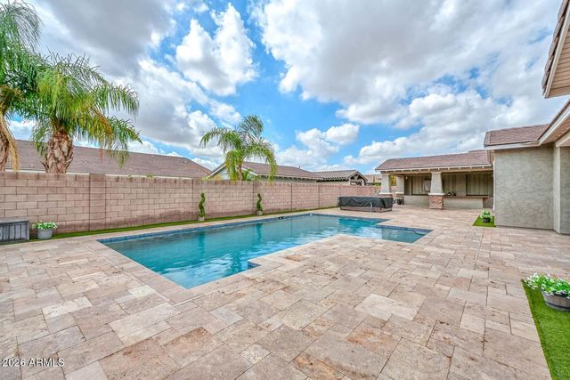 18373 W SELLS Drive, Goodyear, AZ 85395