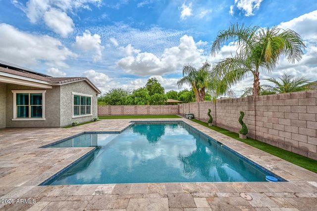 18373 W SELLS Drive, Goodyear, AZ 85395