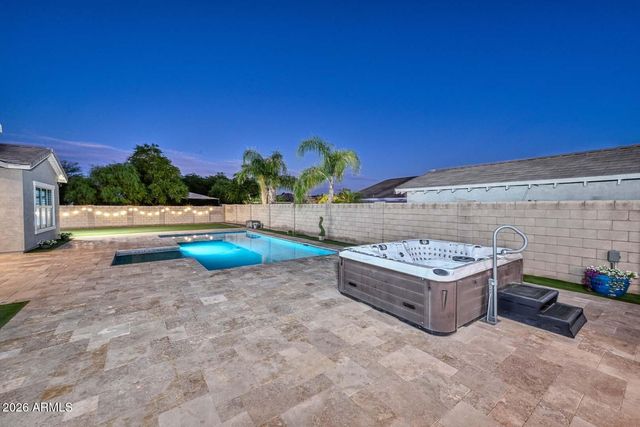 18373 W SELLS Drive, Goodyear, AZ 85395