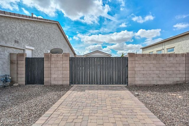 18373 W SELLS Drive, Goodyear, AZ 85395