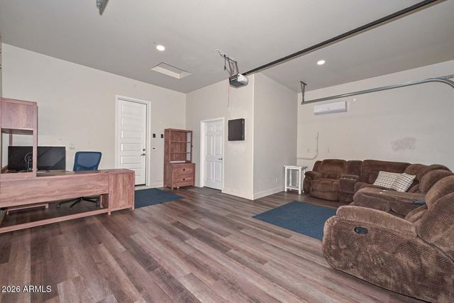 18373 W SELLS Drive, Goodyear, AZ 85395