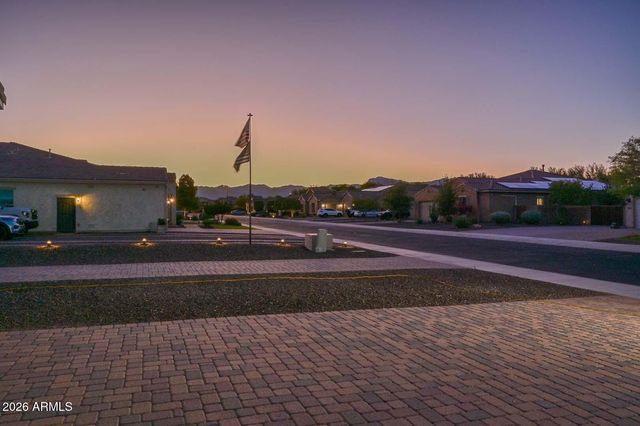 18373 W SELLS Drive, Goodyear, AZ 85395