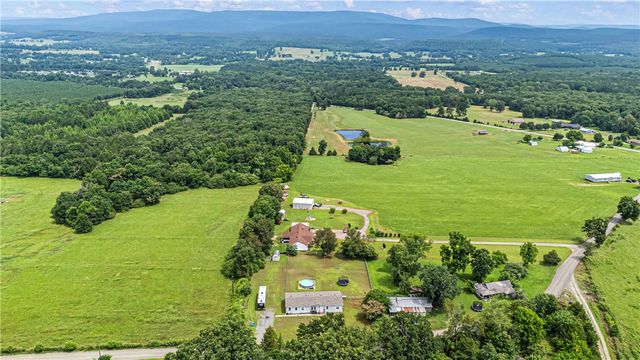 1226 Simba Road, Atkins, AR 72823