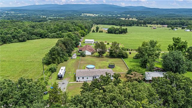 1226 Simba Road, Atkins, AR 72823