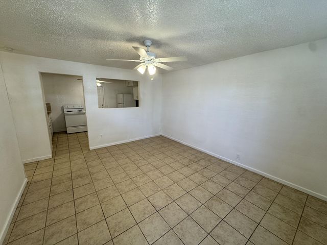 2208 35th Street, B, Lubbock, TX 79412